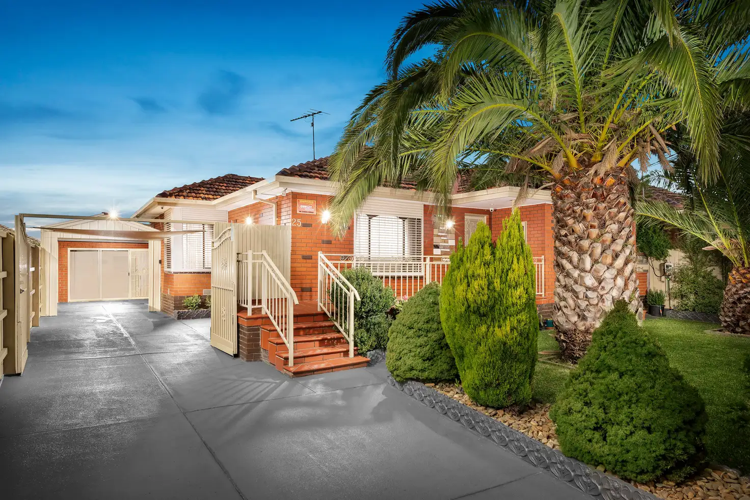 Main view of Homely house listing, 25 Deakin Avenue, Lalor VIC 3075