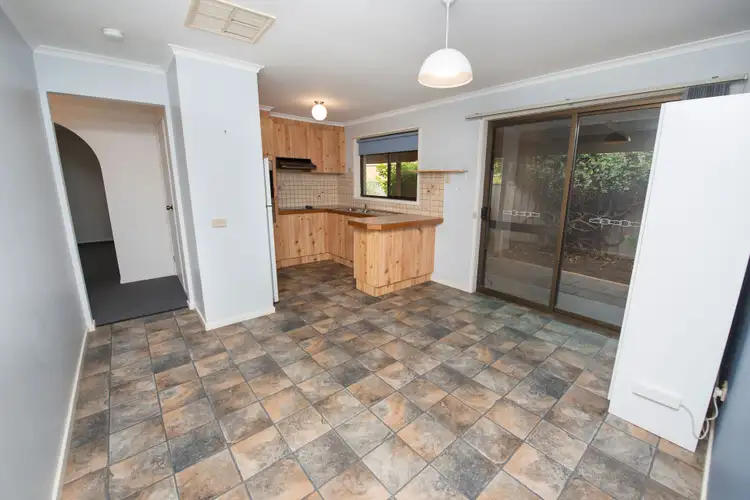 Fifth view of Homely unit listing, 3/12 Poole Boulevard, Swan Hill VIC 3585