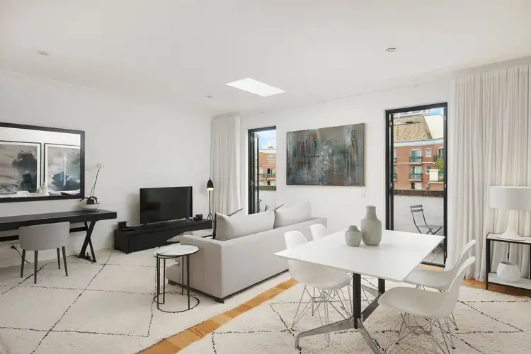 Main view of Homely apartment listing, 402/18 Bayswater Road, Potts Point NSW 2011