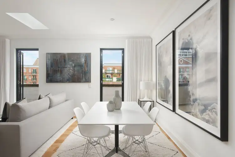 Second view of Homely apartment listing, 402/18 Bayswater Road, Potts Point NSW 2011