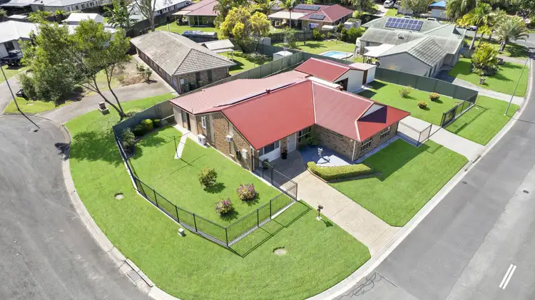 6 Fraser Court, Little Mountain QLD 4551