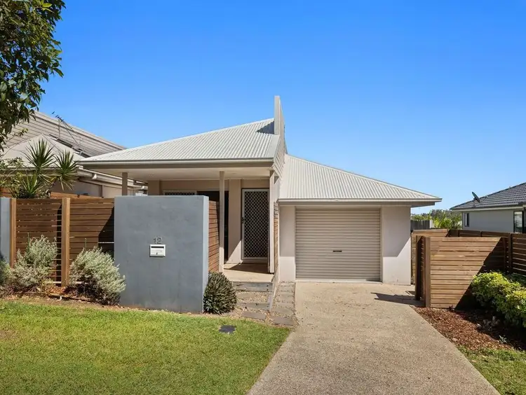 12 Pinnacle Close, Springfield Lakes QLD 4300