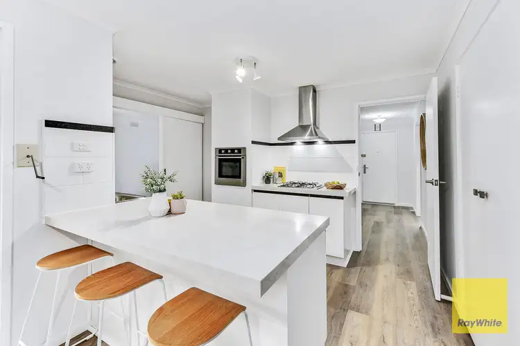 Fifth view of Homely house listing, 3 McRae Mews, Endeavour Hills VIC 3802