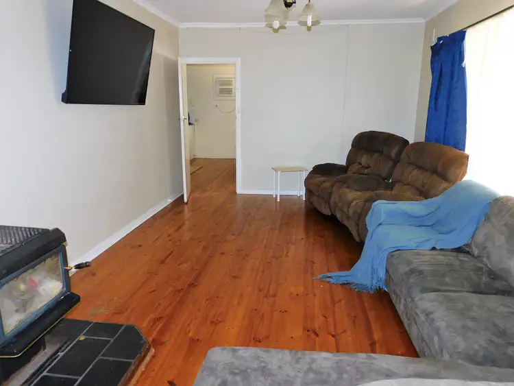 Fourth view of Homely house listing, 12 Oliver Street, Bordertown SA 5268