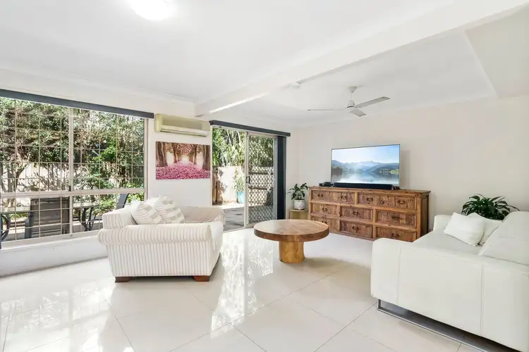 2/66 Third Avenue, Palm Beach QLD 4221