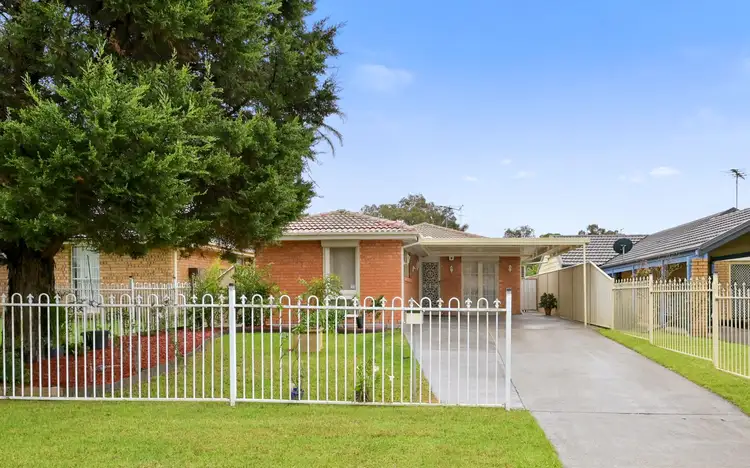97 Potoroo Avenue, St Helens Park NSW 2560