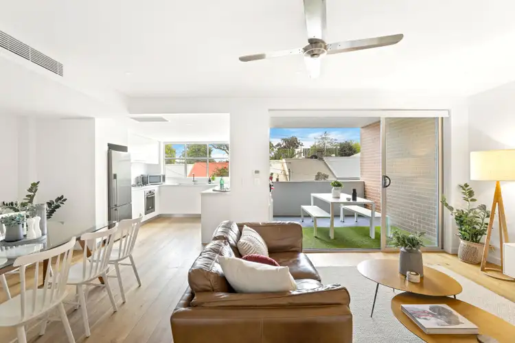 3/60 Hutchinson Street, St Peters NSW 2044