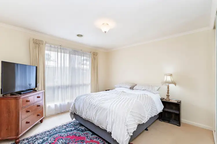 Fourth view of Homely house listing, 2/8 Toal Drive, Warrnambool VIC 3280