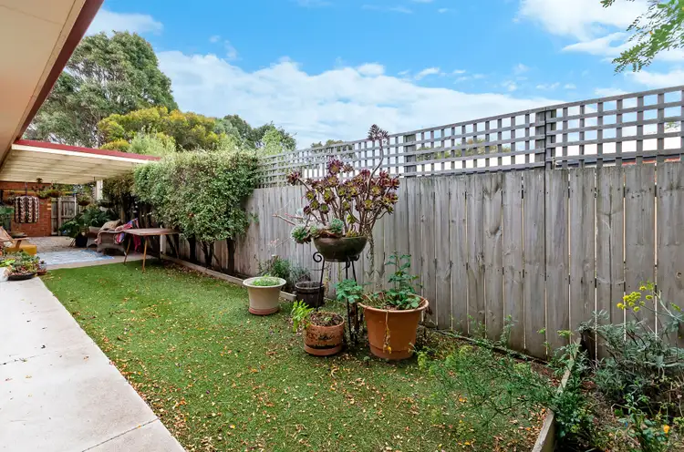Sixth view of Homely house listing, 2/8 Toal Drive, Warrnambool VIC 3280