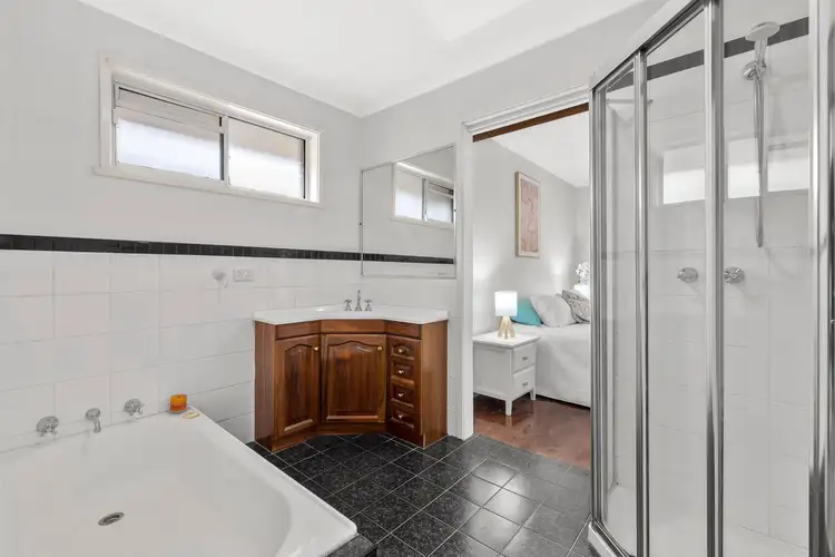 Sixth view of Homely house listing, 2 Obar Crescent, South Morang VIC 3752