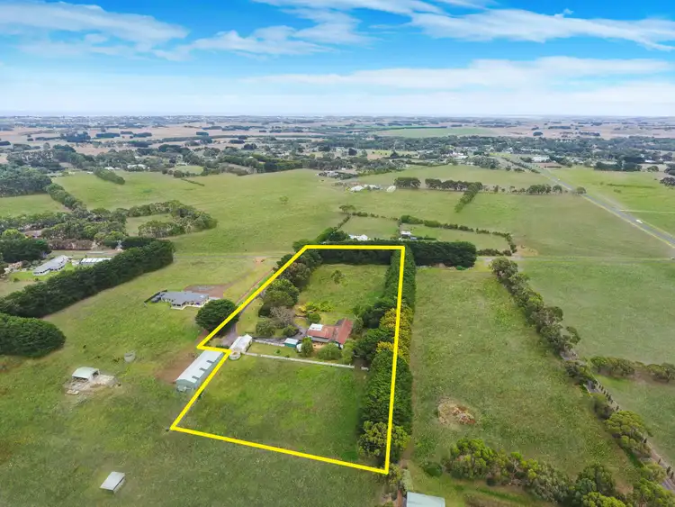 Main view of Homely house listing, 39 Philmore Road, Bushfield VIC 3281