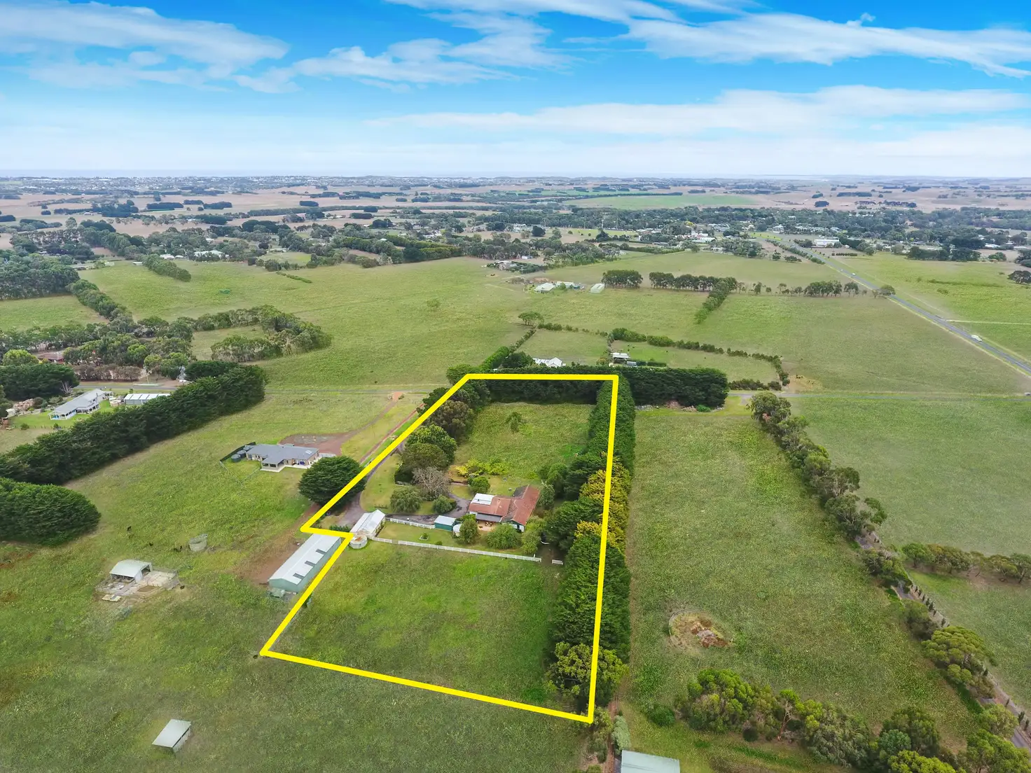 Main view of Homely house listing, 39 Philmore Road, Bushfield VIC 3281