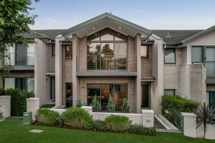 33 Stowe Avenue, Campbelltown NSW 2560