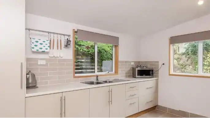 Fourth view of Homely apartment listing, 96A/Cascade Road, South Hobart TAS 7004