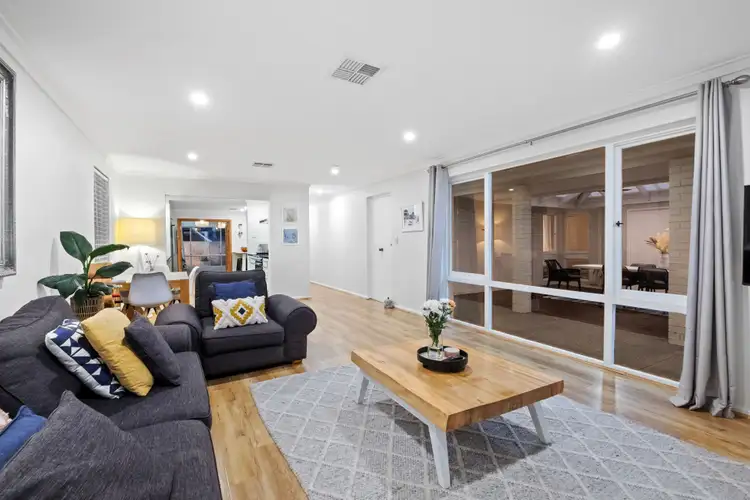 Sixth view of Homely house listing, 7 Elfreda Avenue, Sorrento WA 6020