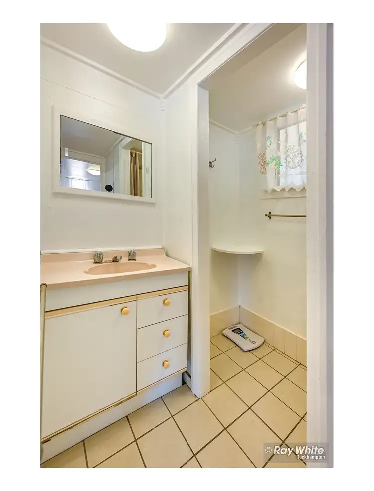 Sixth view of Homely house listing, 11-15 FRANCIS Street, Depot Hill QLD 4700