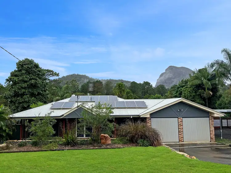 44 Parkview Road, Glass House Mountains QLD 4518