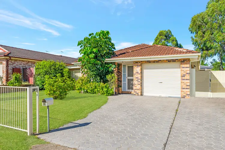33 FALCON Circuit, Green Valley NSW 2168