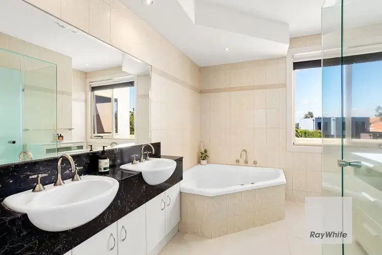 Fifth view of Homely house listing, 9 Fitzgerald Court, Taylors Lakes VIC 3038