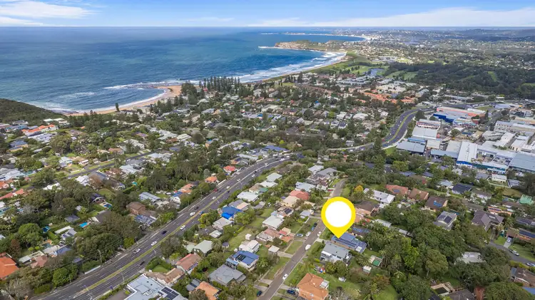 Third view of Homely house listing, 12 Bellevarde Parade, Mona Vale NSW 2103