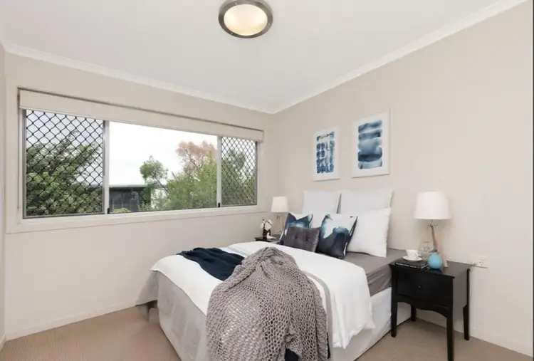 Fifth view of Homely apartment listing, 2/42 Toorak Road, Hamilton QLD 4007