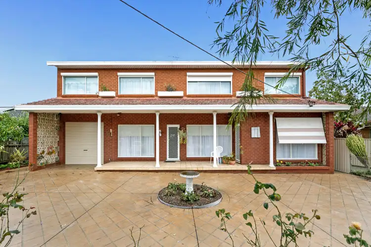 3 Flinders Road, Georges Hall NSW 2198