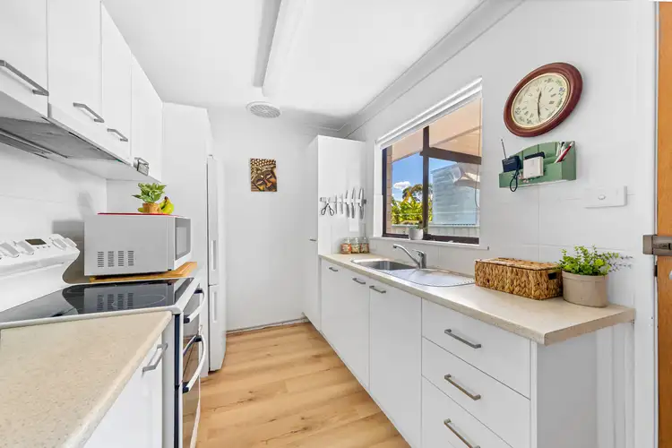 Fifth view of Homely villa listing, 2/47 Fraser Road, Long Jetty NSW 2261