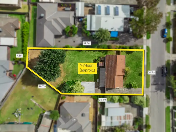 1 Wiltshire Avenue, Bayswater VIC 3153