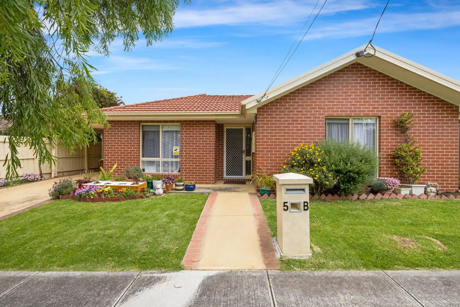 Main view of Homely unit listing, 2/5 Fidge Court, Jacana VIC 3047