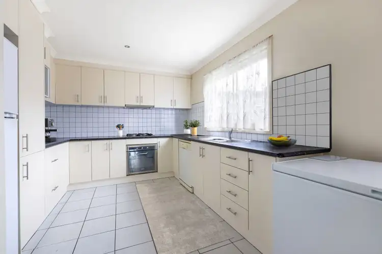 Fourth view of Homely unit listing, 2/5 Fidge Court, Jacana VIC 3047