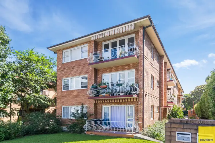 36 Kembla Street
