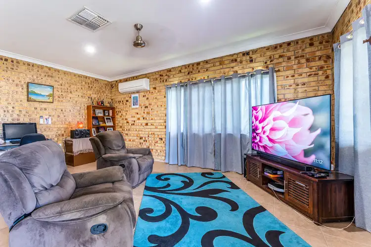 Third view of Homely house listing, 4 Roberts Street, Emerald QLD 4720