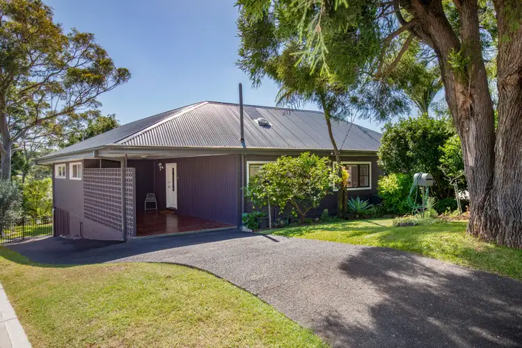 Second view of Homely house listing, 15 Heather Crescent, Garden Suburb NSW 2289
