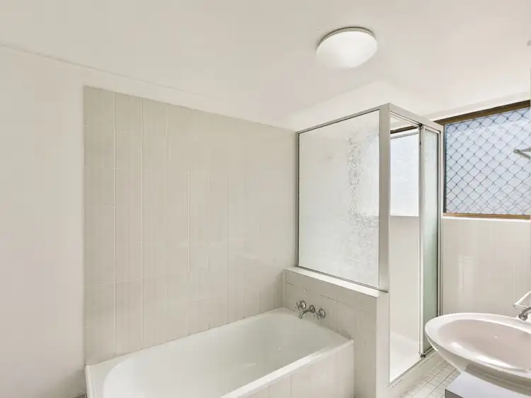Fourth view of Homely unit listing, 3/43 Swain Street, Holland Park West QLD 4121