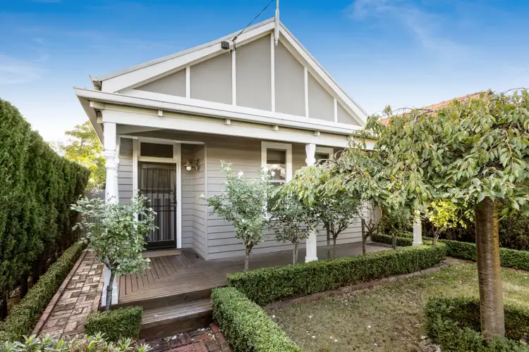 51 Mimosa Road, Carnegie VIC 3163