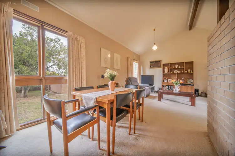 Sixth view of Homely house listing, 10 Boronia Crescent, Strathdale VIC 3550