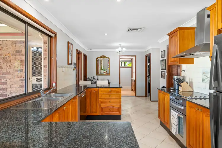 Sixth view of Homely house listing, 10 Grainger Crescent, Singleton NSW 2330