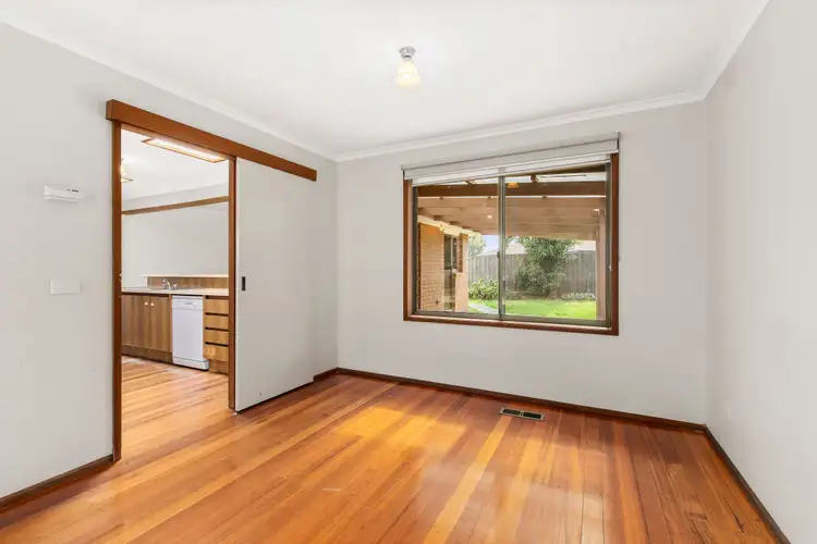 Sixth view of Homely house listing, 3 Kilborn Court, Mill Park VIC 3082