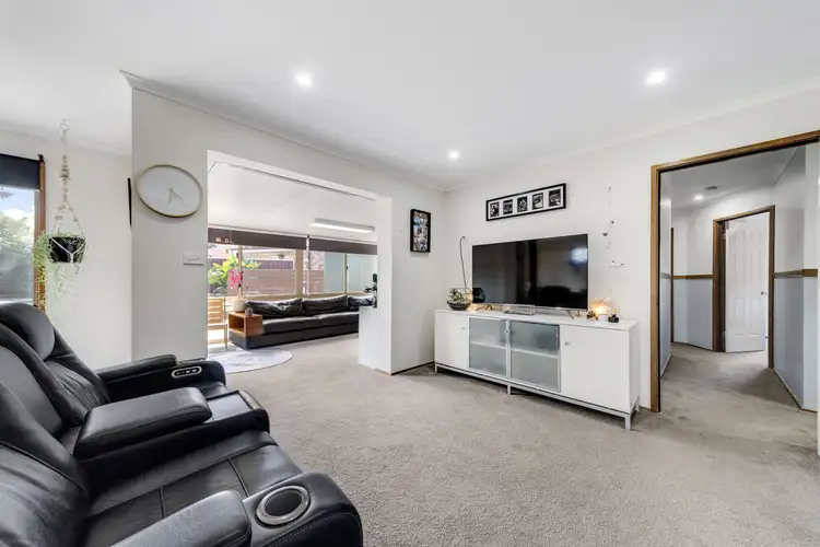 Fifth view of Homely house listing, 10 Mulder Place, Banks ACT 2906