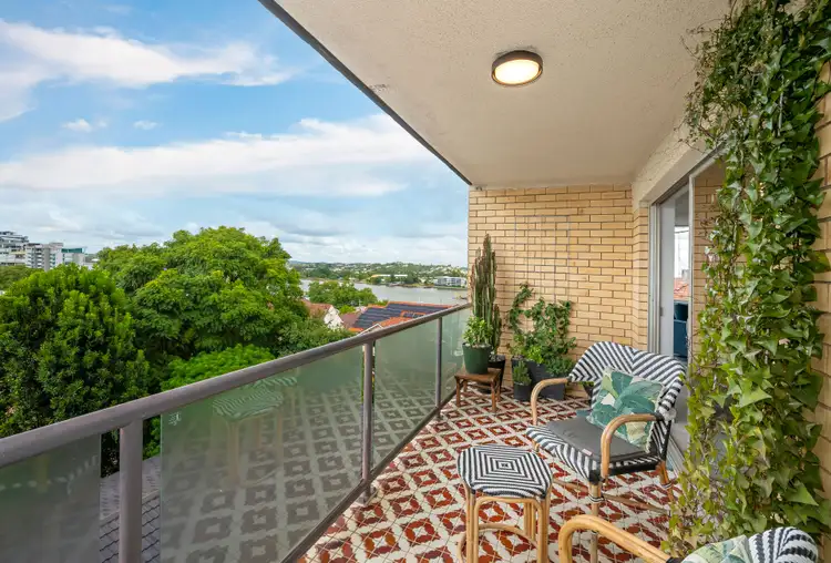 Fourth view of Homely apartment listing, 6/1 Rossiter Parade, Hamilton QLD 4007