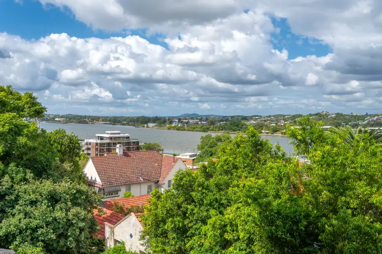 Fifth view of Homely apartment listing, 6/1 Rossiter Parade, Hamilton QLD 4007