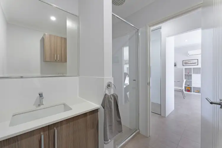 Fifth view of Homely apartment listing, 3/163 Eton Street, Joondanna WA 6060