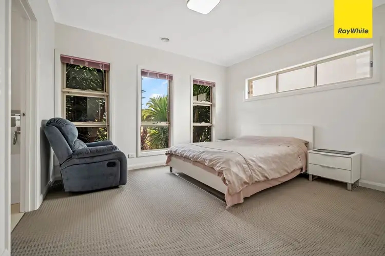 Fourth view of Homely house listing, 2/18 Pangbourne Avenue, Harkness VIC 3337