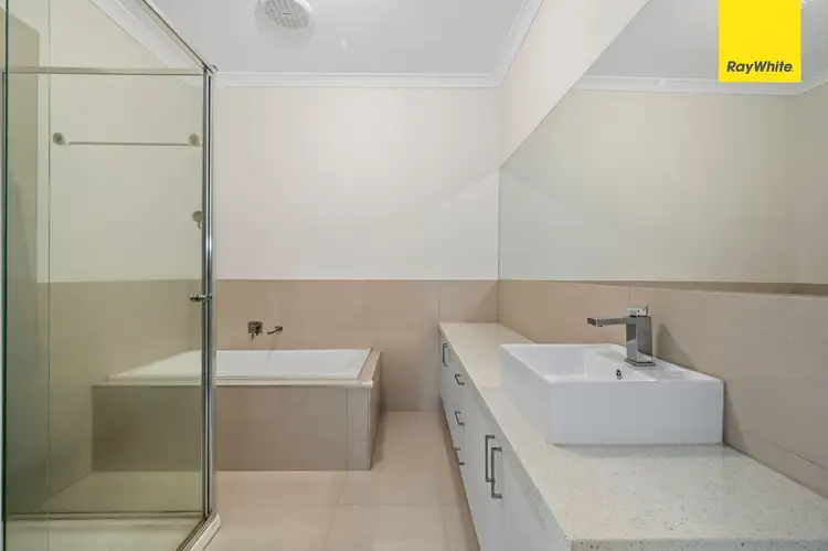 Sixth view of Homely house listing, 2/18 Pangbourne Avenue, Harkness VIC 3337