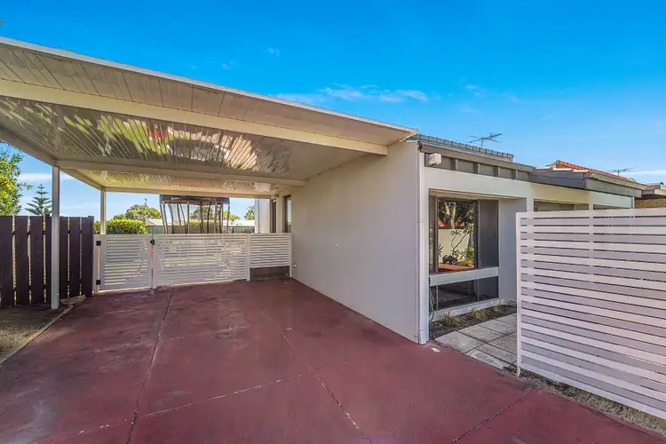 21 Springfield Court, Kallaroo WA 6025