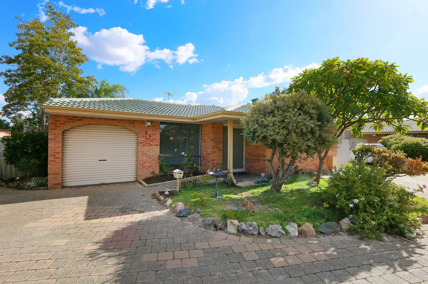 Main view of Homely house listing, 5/24 Dealy Close, Cannington WA 6107