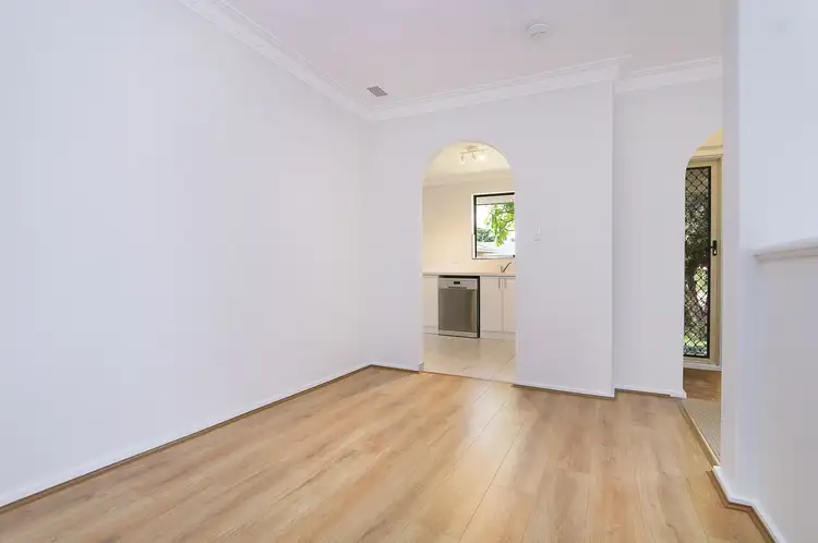 Seventh view of Homely house listing, 5/24 Dealy Close, Cannington WA 6107
