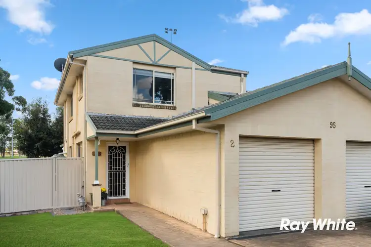 2/95 Pye Road, Quakers Hill NSW 2763