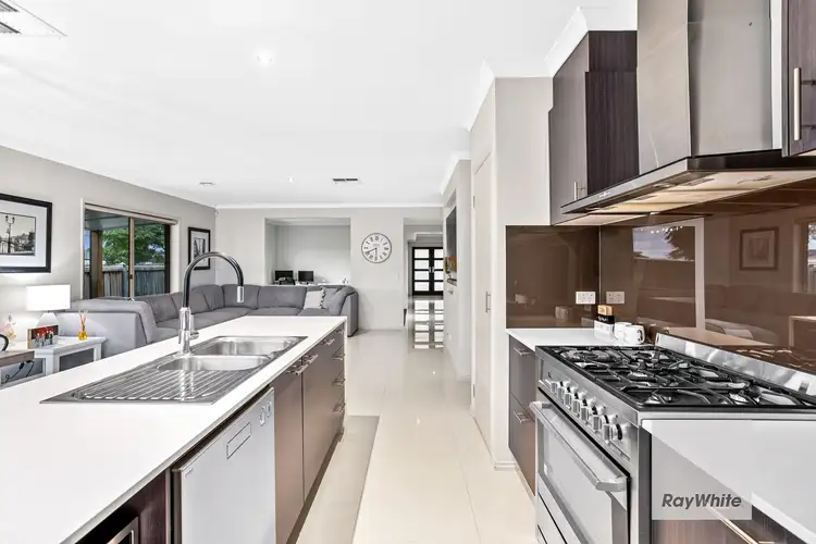 Sixth view of Homely house listing, 9 Springlands Crescent, Fraser Rise VIC 3336