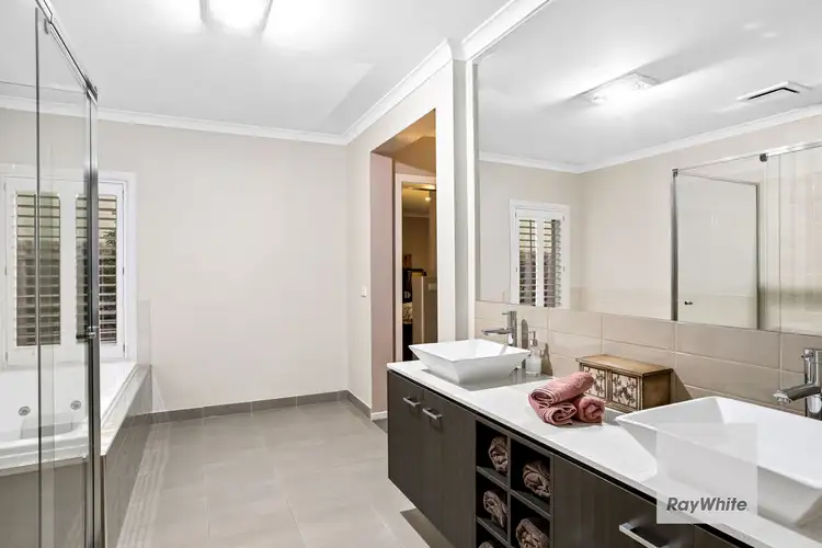 Fifth view of Homely house listing, 20 Hawthorn Grove, Taylors Hill VIC 3037